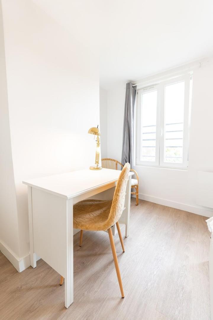 Duplex Confortable En Centre Avec 2 Chambres Chalons-en-Champagne Exterior photo